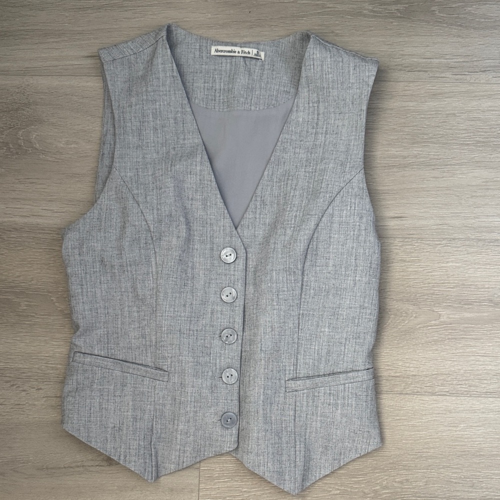 Abercrombie & Fitch Light Gray Buttoned Tailored Vest